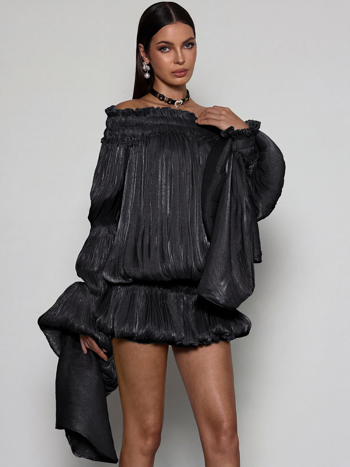 Salyxen Off Shoulder Ruched Dress Set In Black