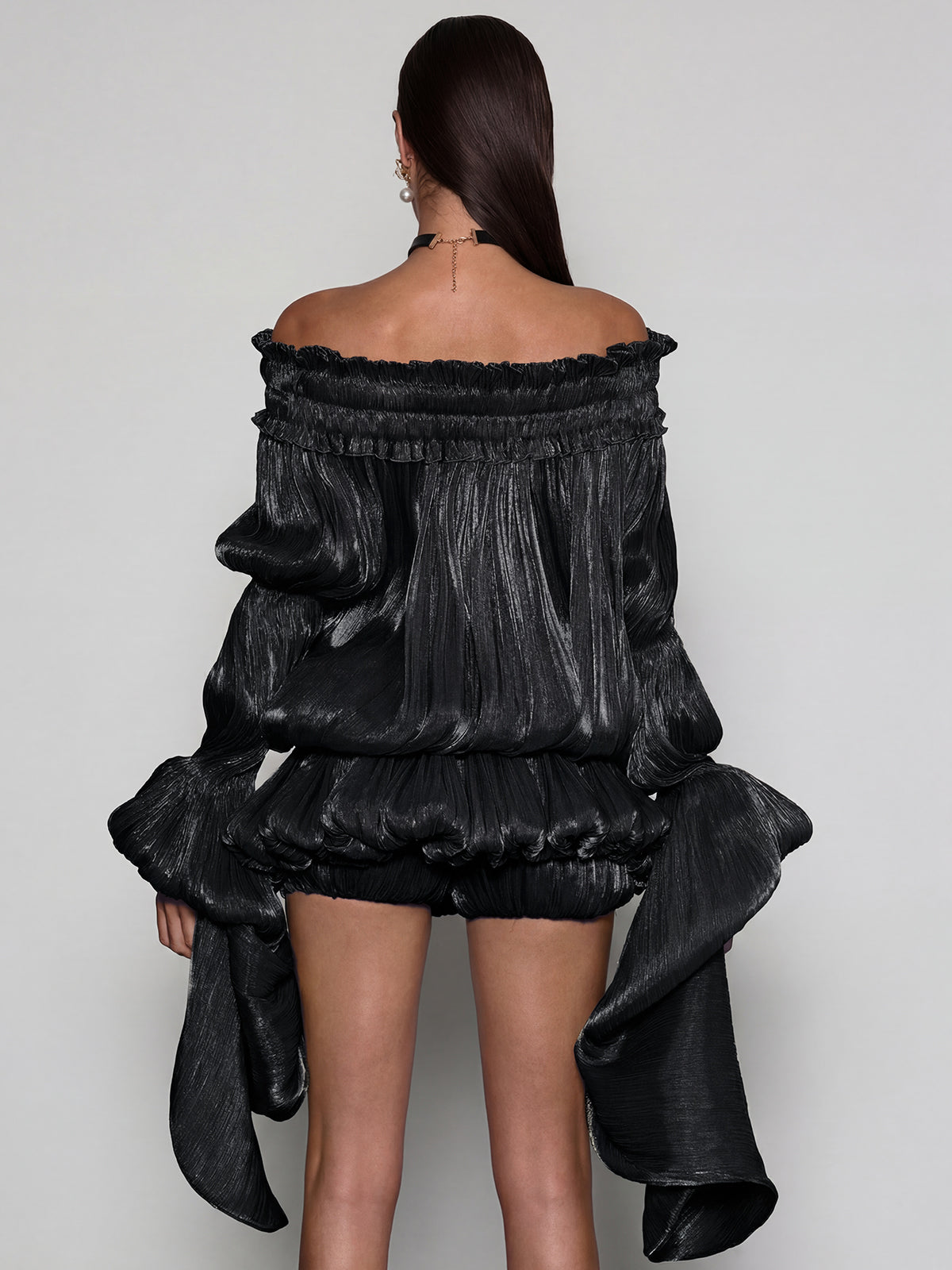 Salyxen Off Shoulder Ruched Dress Set In Black