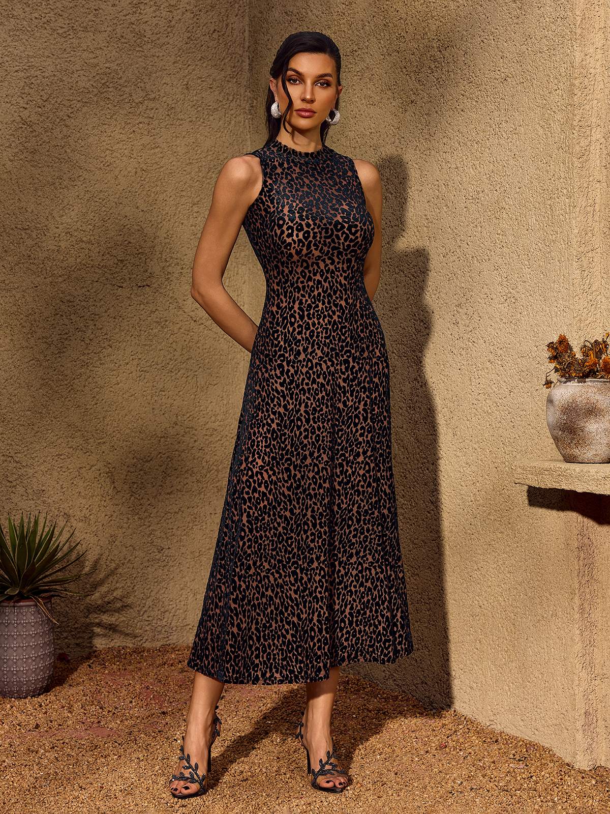 Telomeron Sleeveless Leopard Maxi Dress