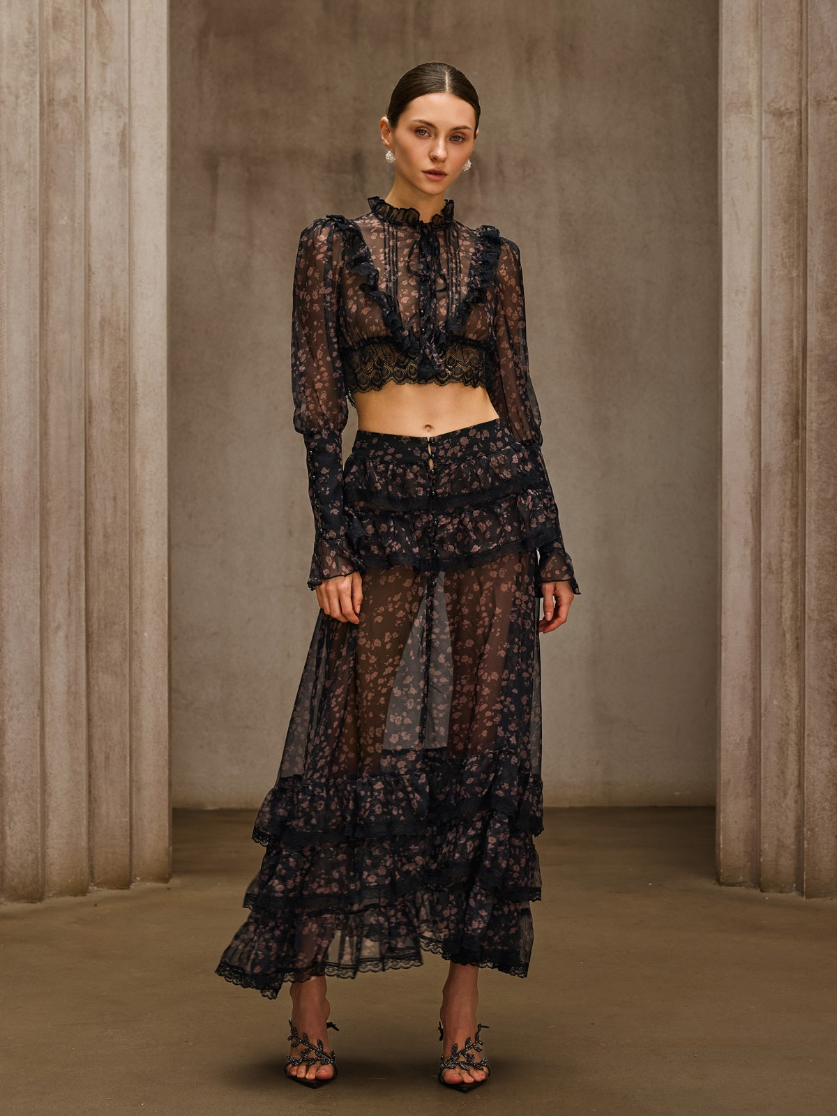 Uvionyx Ruffle Floral Split Skirt Set
