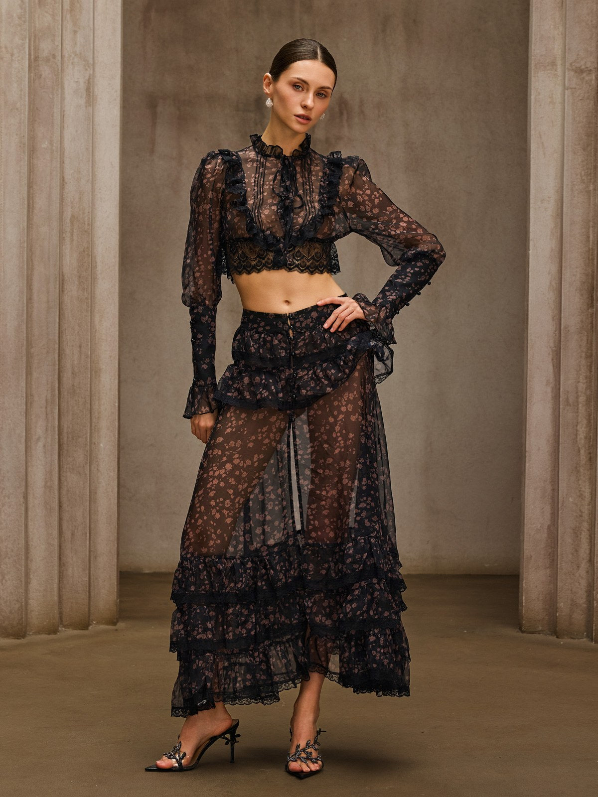 Uvionyx Ruffle Floral Split Skirt Set