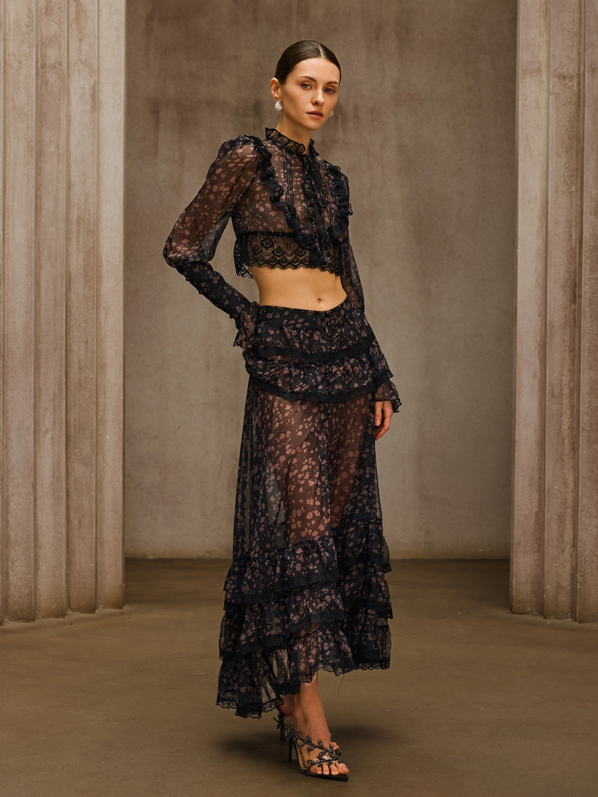 Uvionyx Ruffle Floral Split Skirt Set