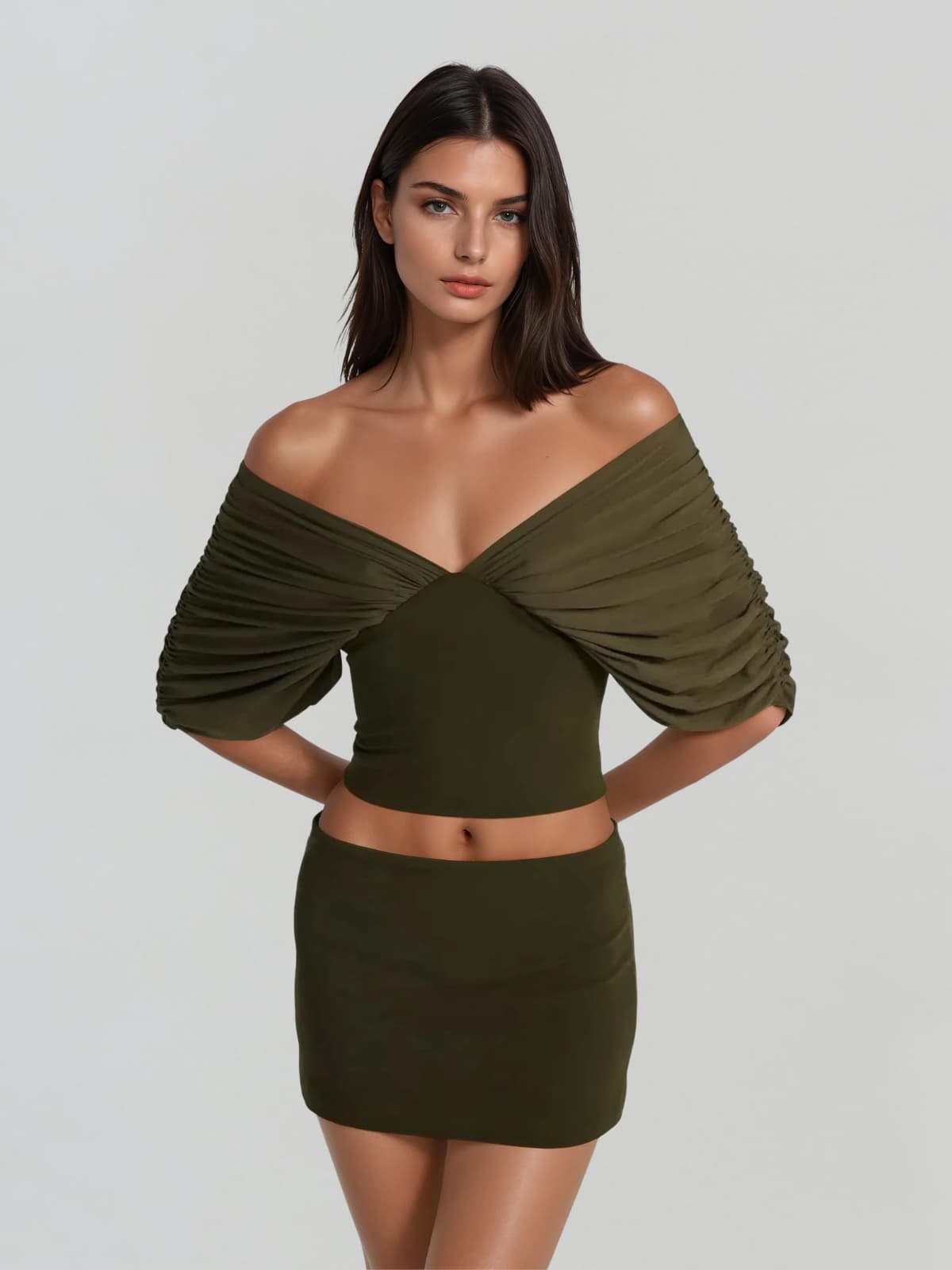 Zythera V Neck Ruched Top